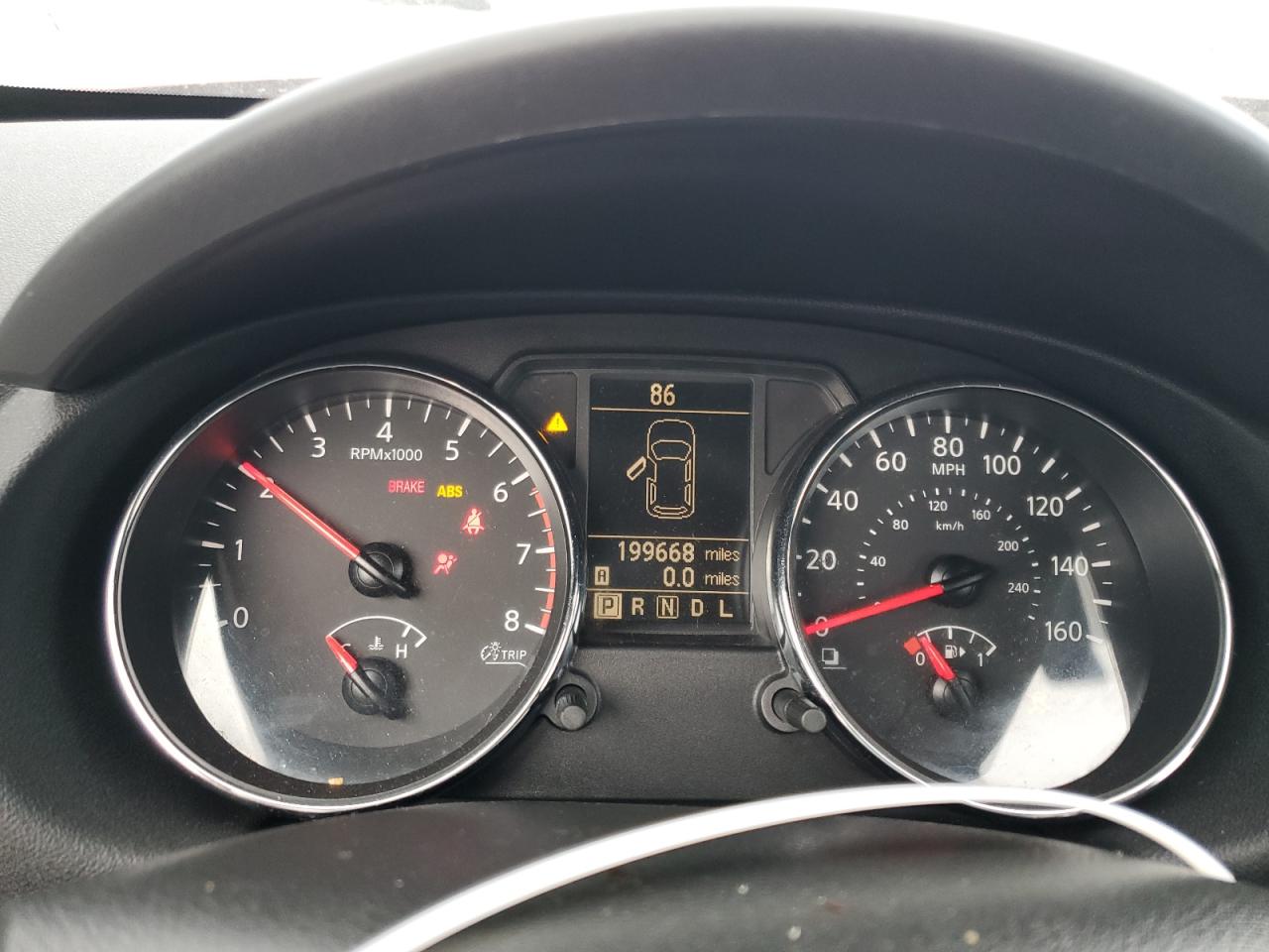 Nissan Rogue S Image 3