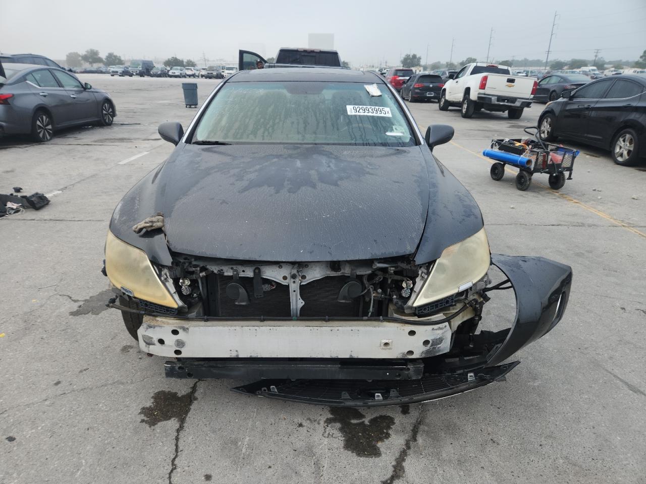 Lexus LS 460 Image 4