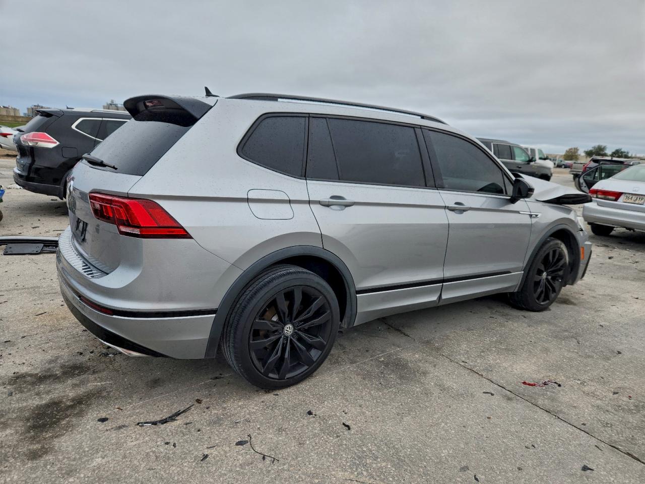 Volkswagen Tiguan Se Image 9