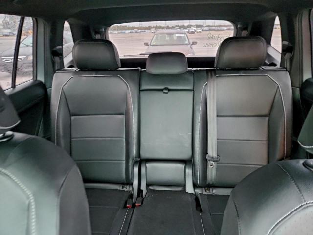 Volkswagen Tiguan Se Image 6