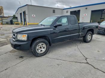  Salvage Dodge Dakota