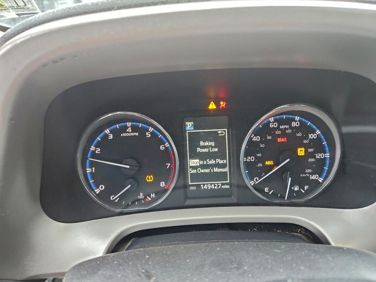 Toyota RAV4 Xle Image 9