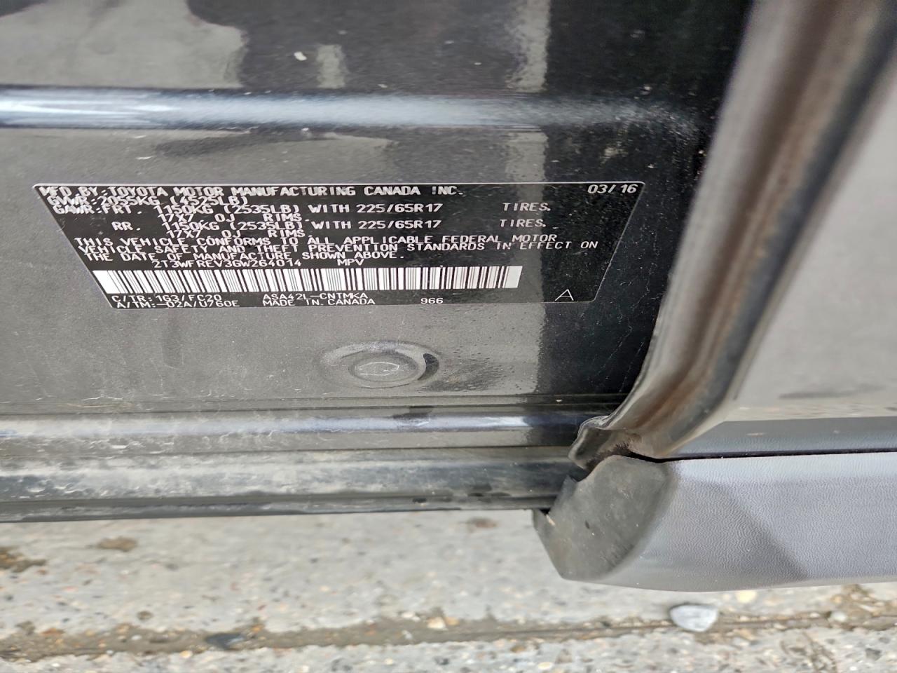 Toyota RAV4 Xle Image 12