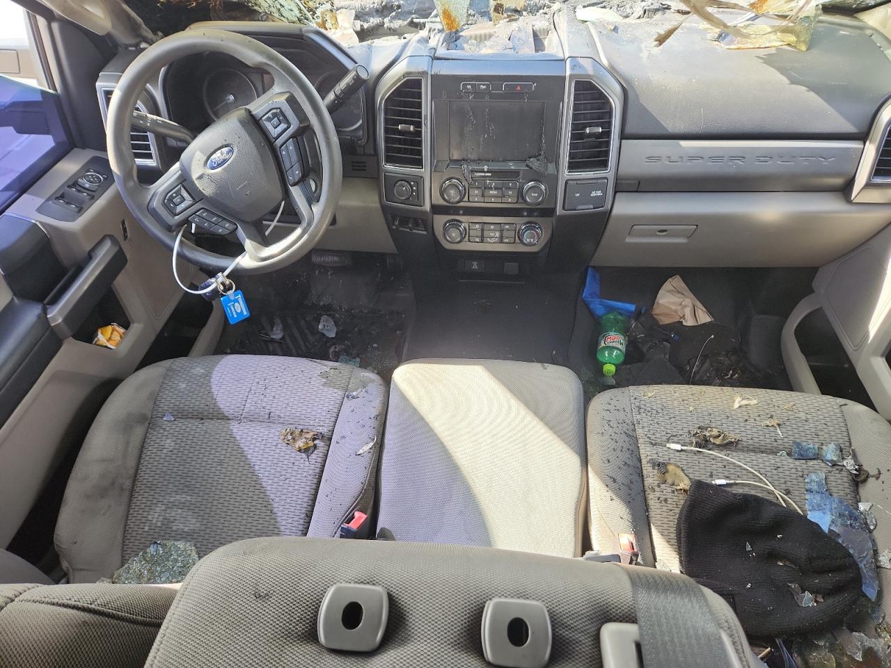 Ford F-250 Super Duty Image 4