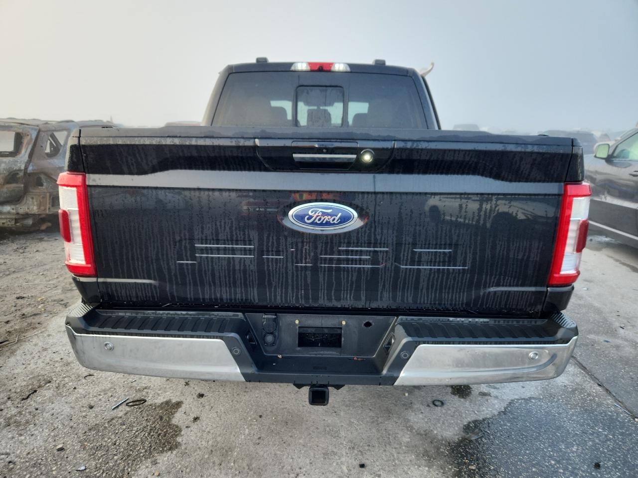 Ford F-150 Supercrew Image 8