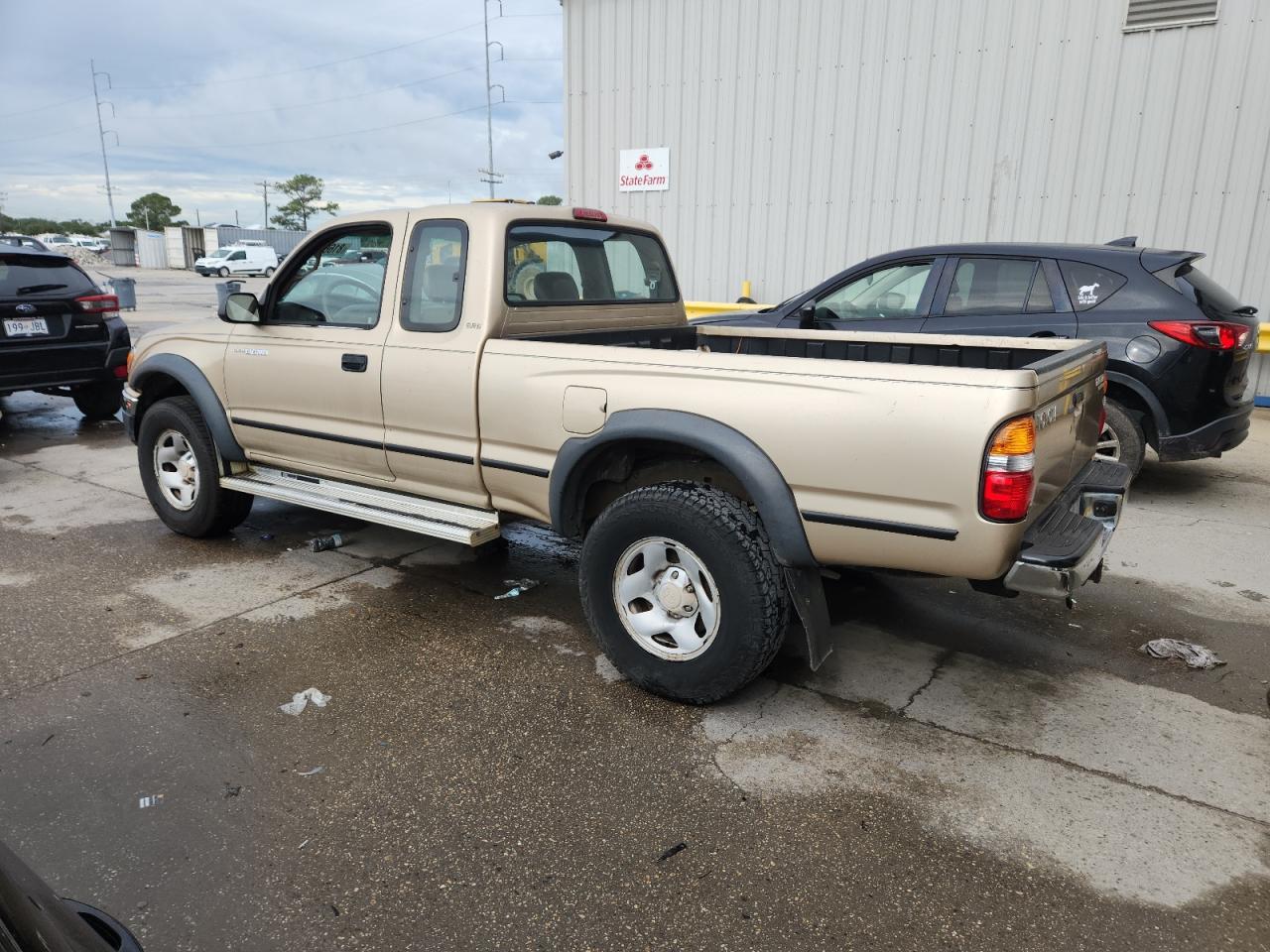 Toyota Tacoma Xtracab Prerunner Image 2