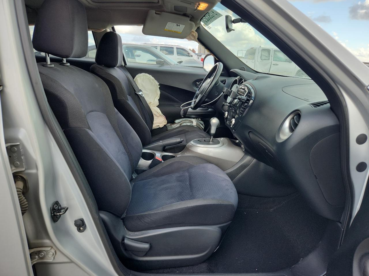 Nissan JUKE S Image 7