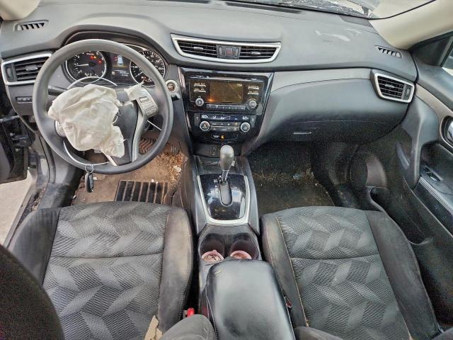 Nissan Rogue S Image 8