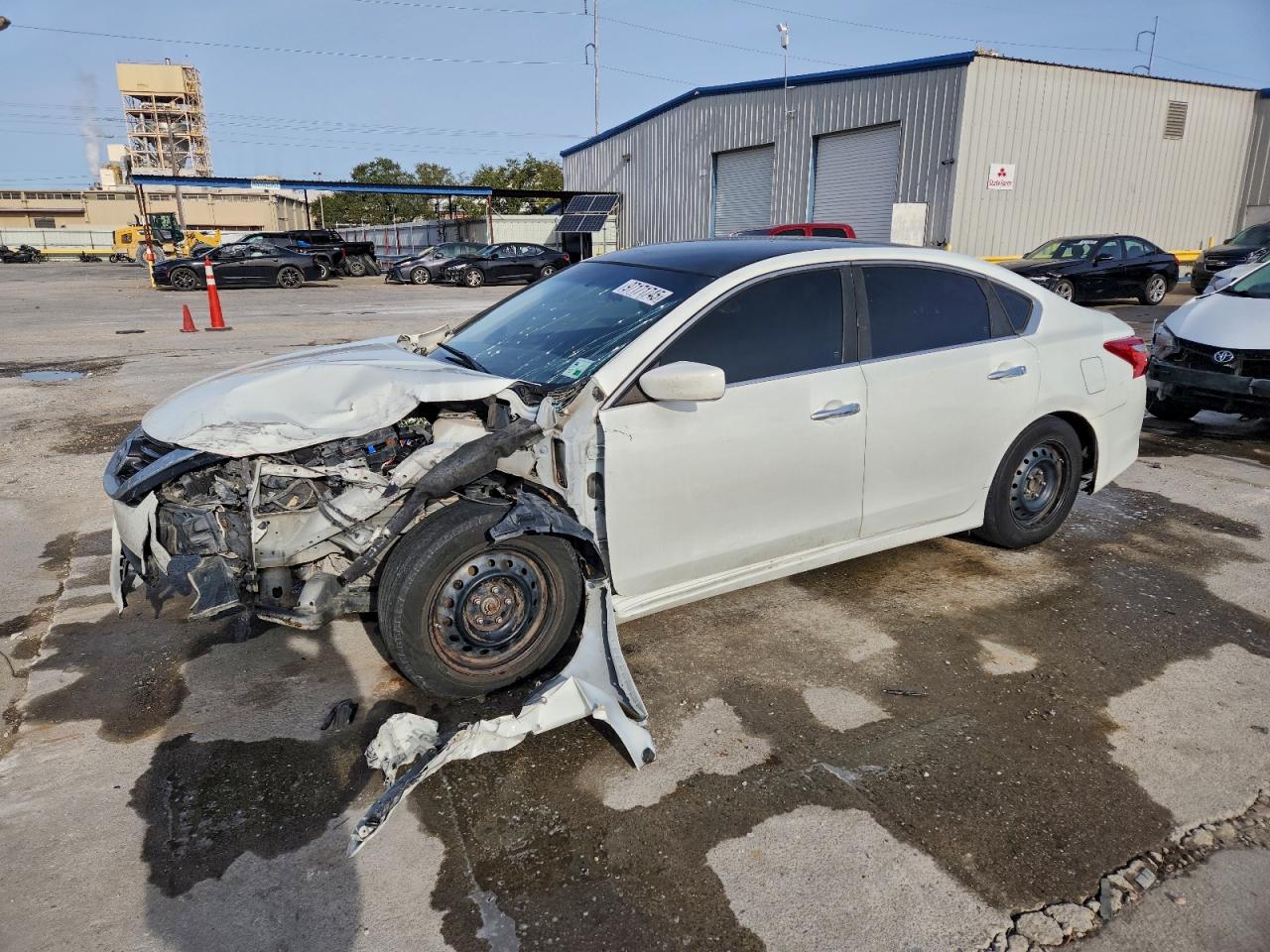 Nissan Altima 2.5 Image 1