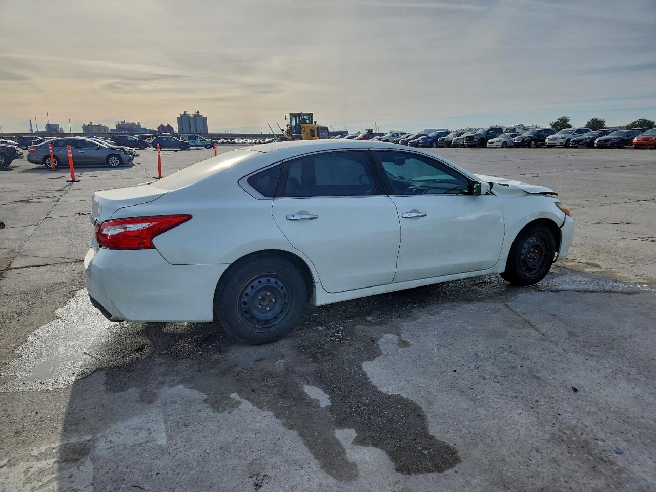 Nissan Altima 2.5 Image 12