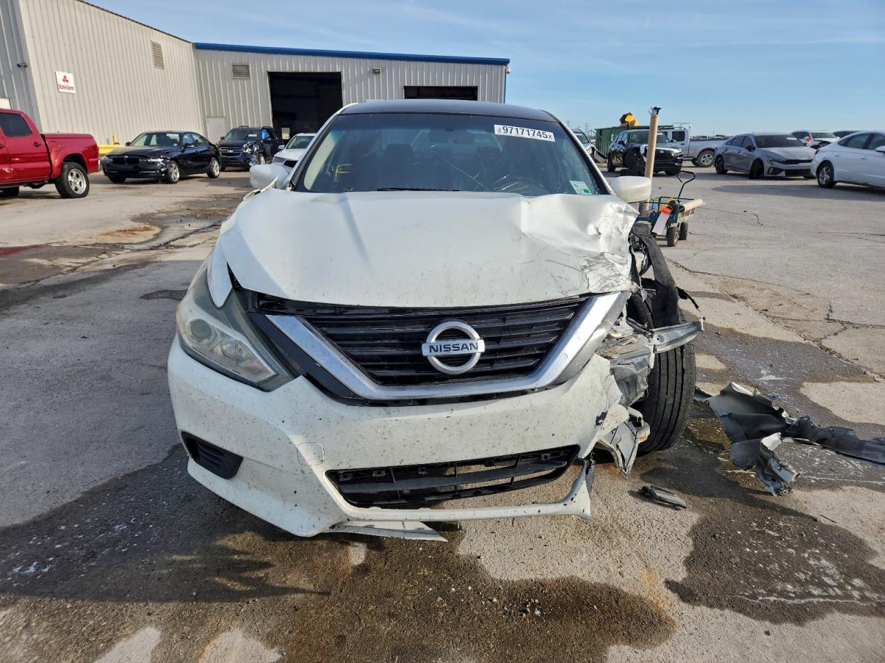 Nissan Altima 2.5 Image 3