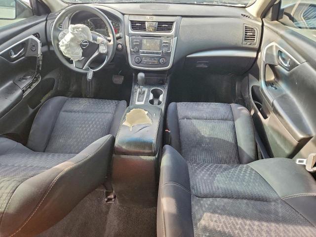 Nissan Altima 2.5 Image 6