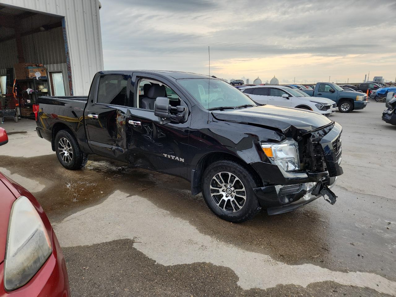 Nissan Titan Sv Image 11
