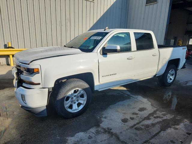 Salvage Chevrolet Silverado K1500 Lt