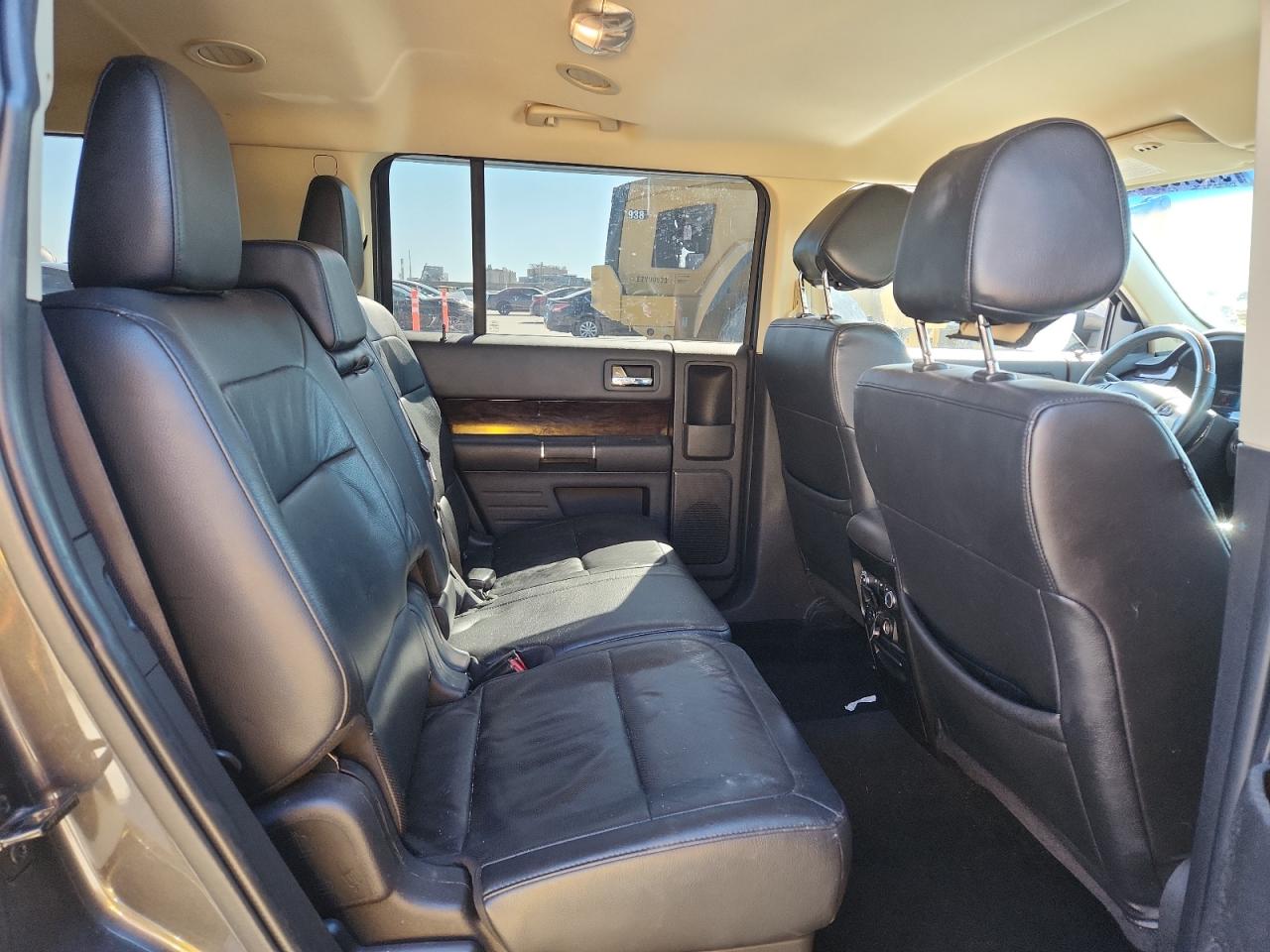 Ford Flex Limited Image 3