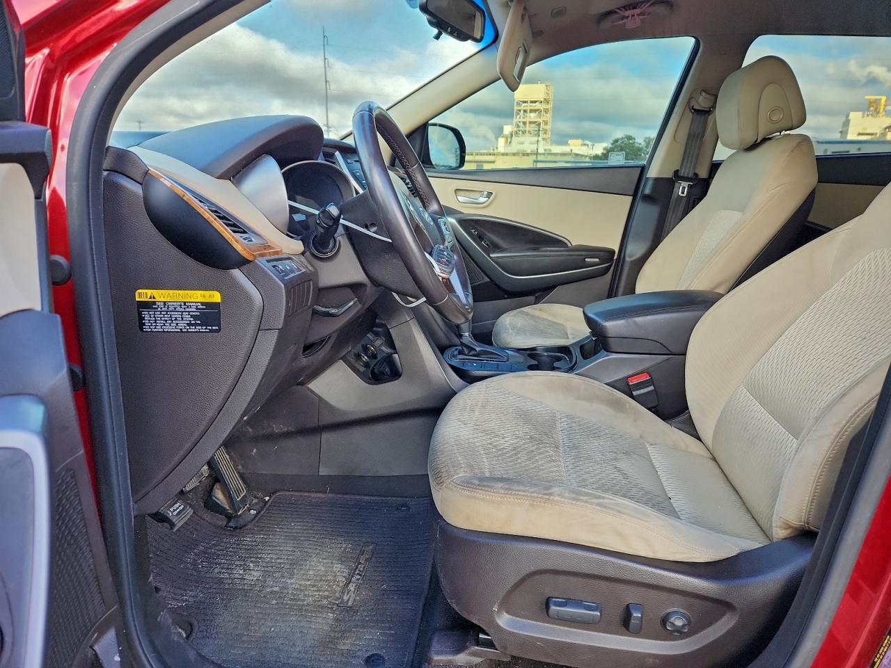 Hyundai SANTA FE Gls Image 9