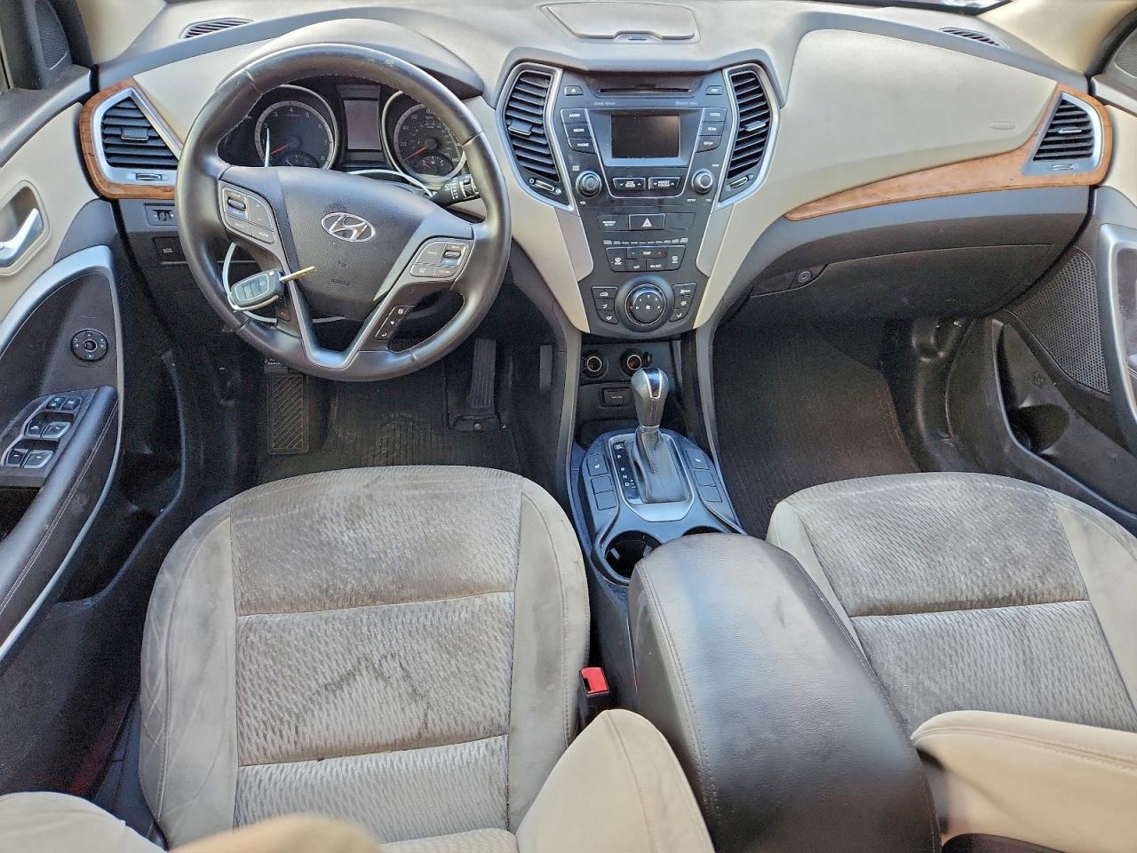 Hyundai SANTA FE Gls Image 5