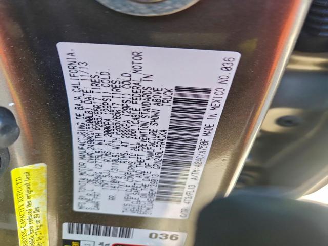 Toyota Tacoma Double Cab Image 9