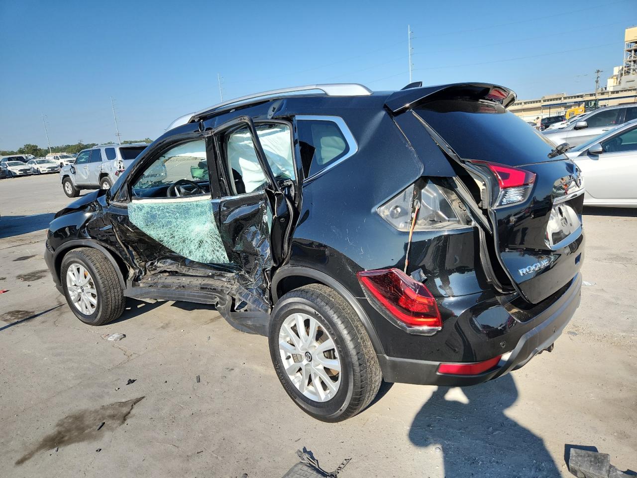 Nissan Rogue S Image 10