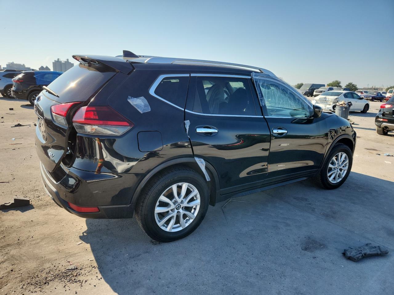 Nissan Rogue S Image 9