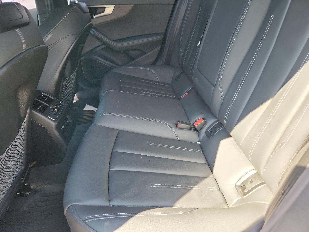 Audi A5 Premium Plus 45 Image 2