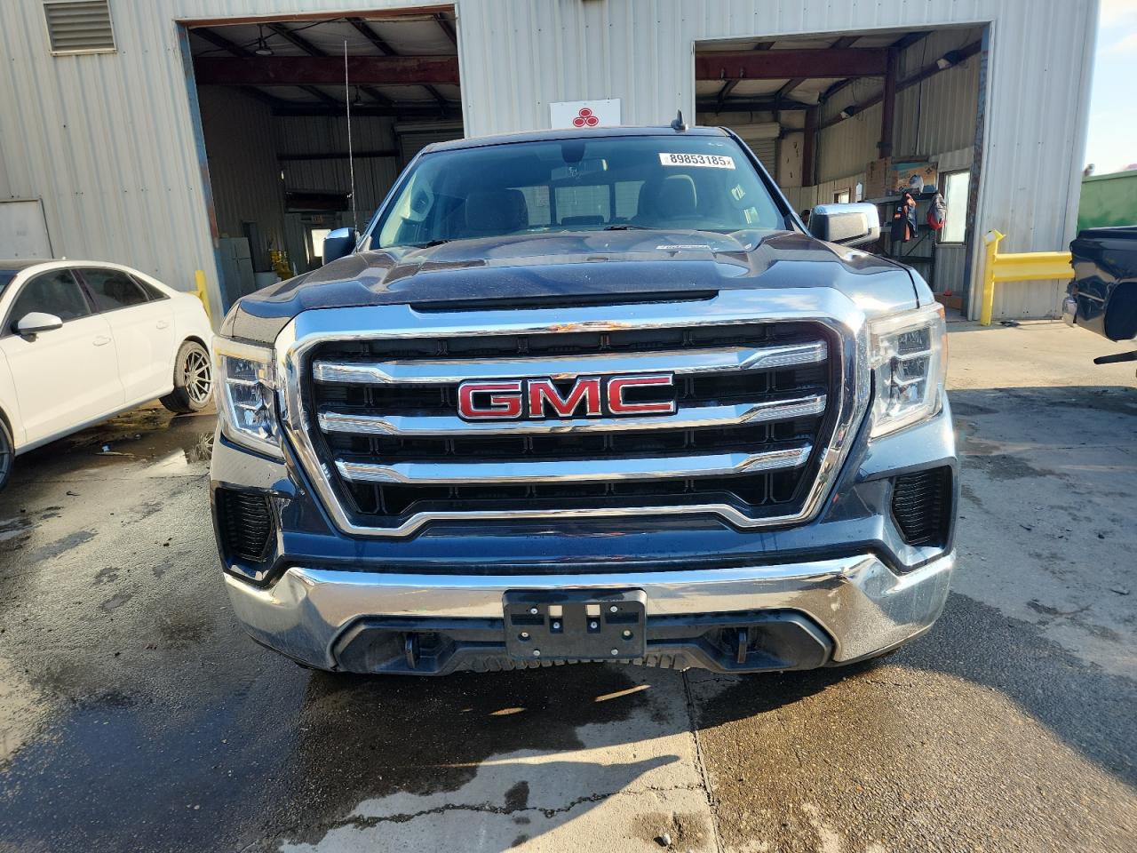 GMC Sierra K1500 Sle Image 10