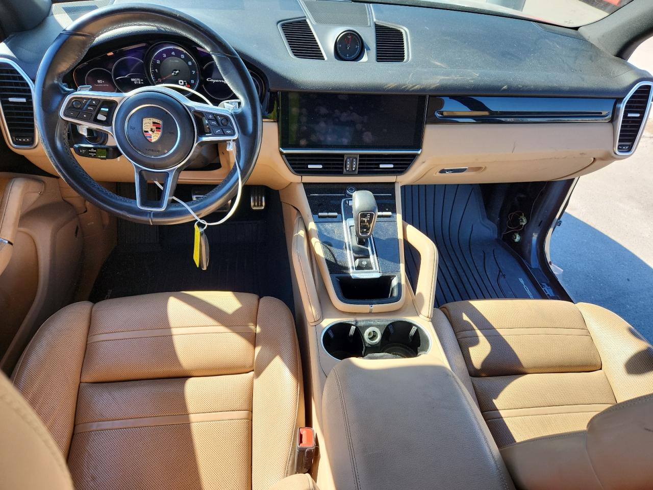 Porsche Cayenne S Image 13