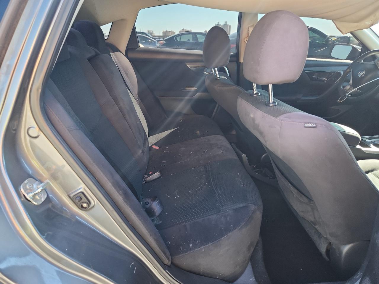 Nissan Altima 2.5 Image 7