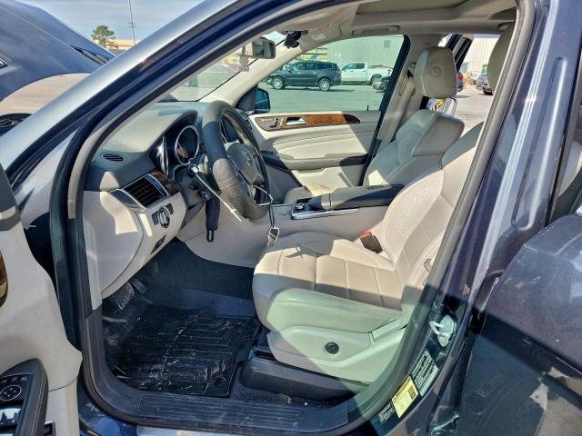 Mercedes-Benz M-Class 350 4matic Image 2