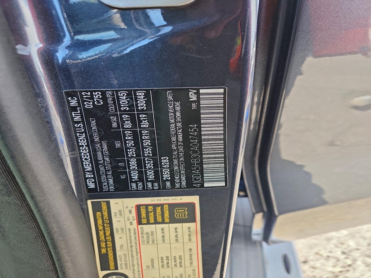 Mercedes-Benz M-Class 350 4matic Image 9