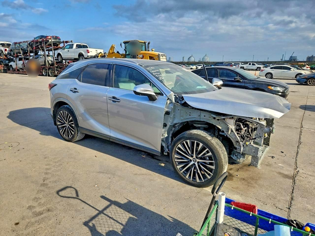 Lexus RX 350 Base Image 3