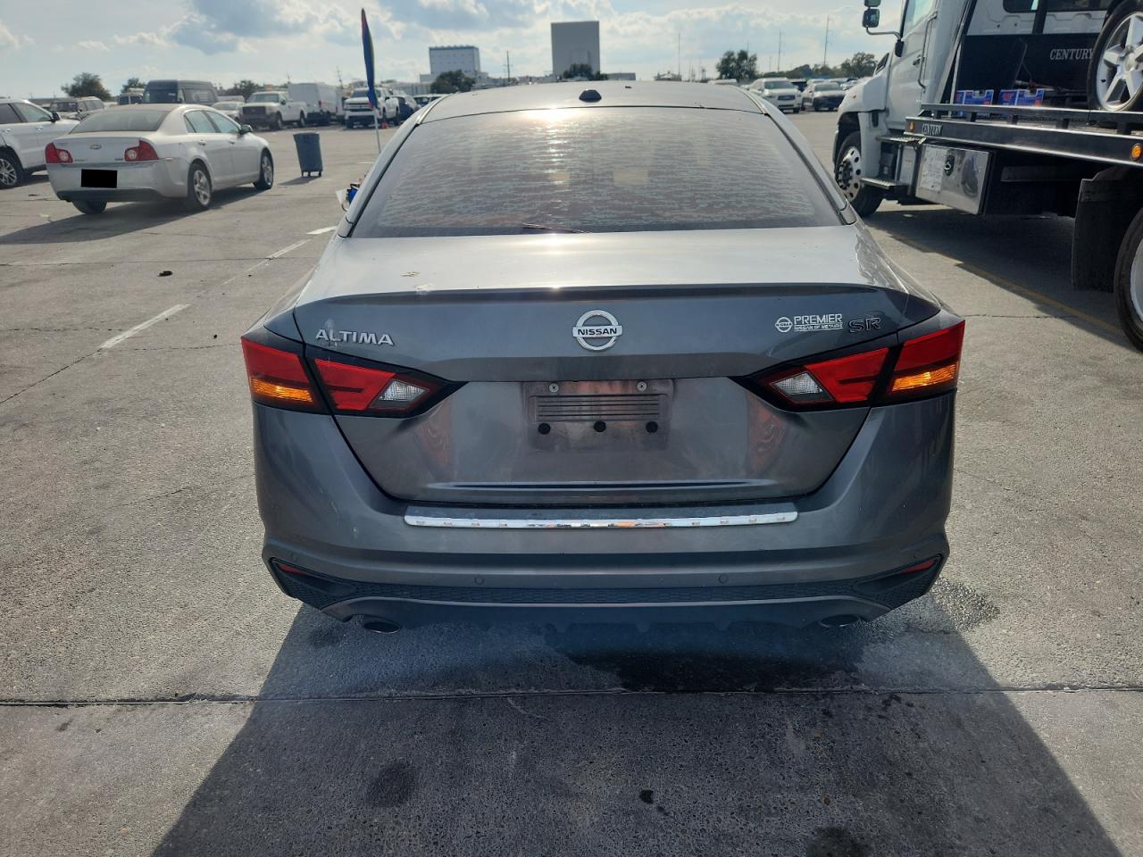 Nissan Altima Sr Image 7