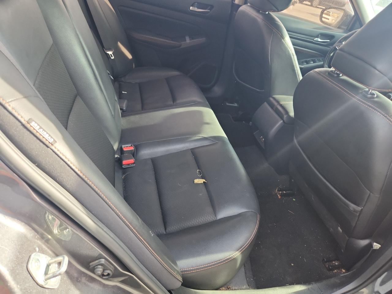 Nissan Altima Sr Image 3