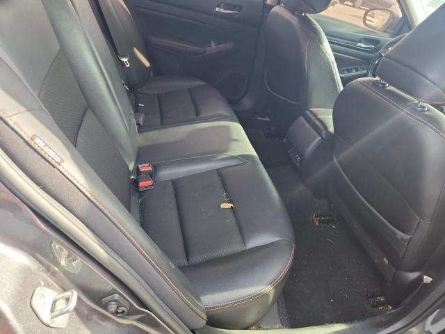 Nissan Altima Sr Image 3