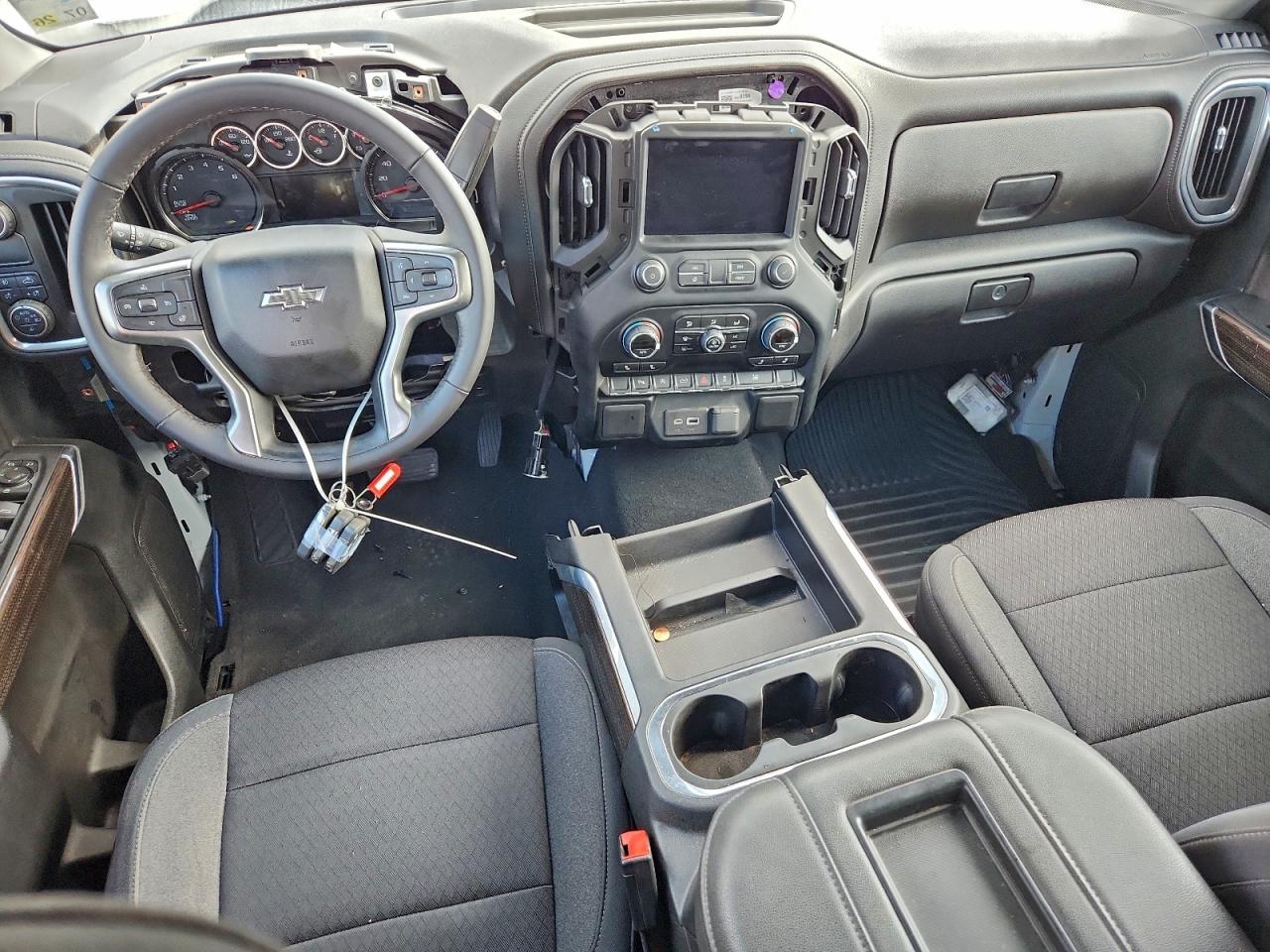 Chevrolet Silverado C1500 Rst Image 3