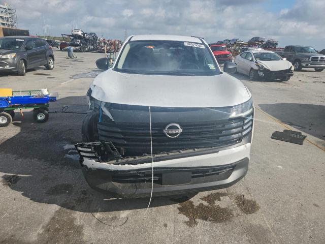 Nissan Kicks S Image 5