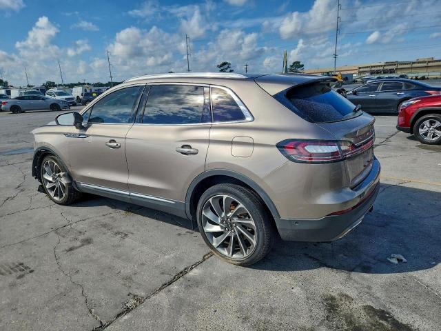 Lincoln Nautilus Reserve Image 9