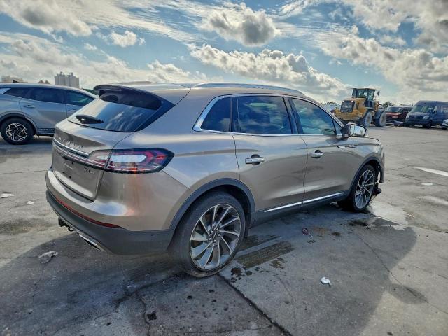 Lincoln Nautilus Reserve Image 11