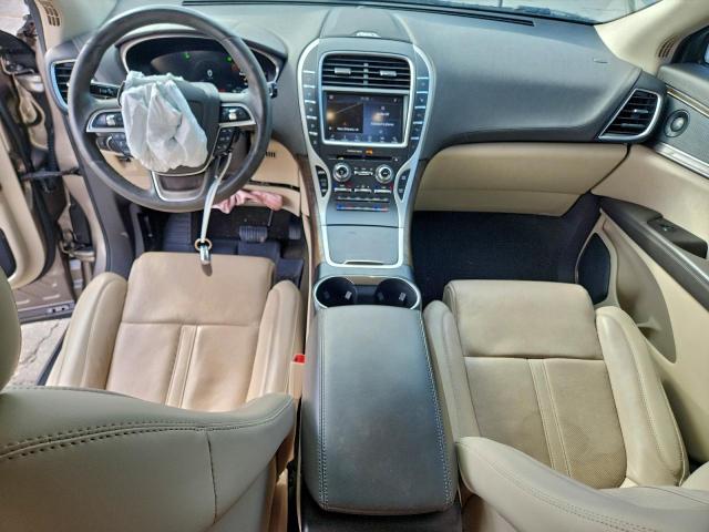 Lincoln Nautilus Reserve Image 12