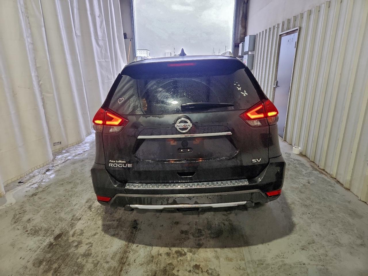 Nissan Rogue S Image 10