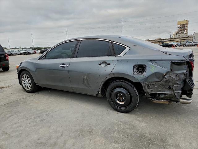 Nissan Altima 2.5 Image 3