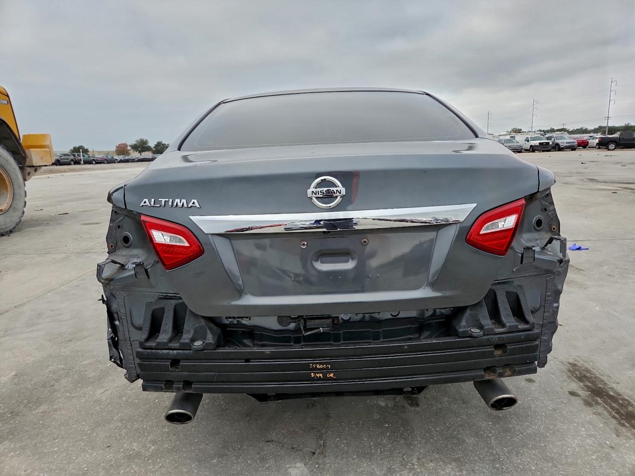 Nissan Altima 2.5 Image 4