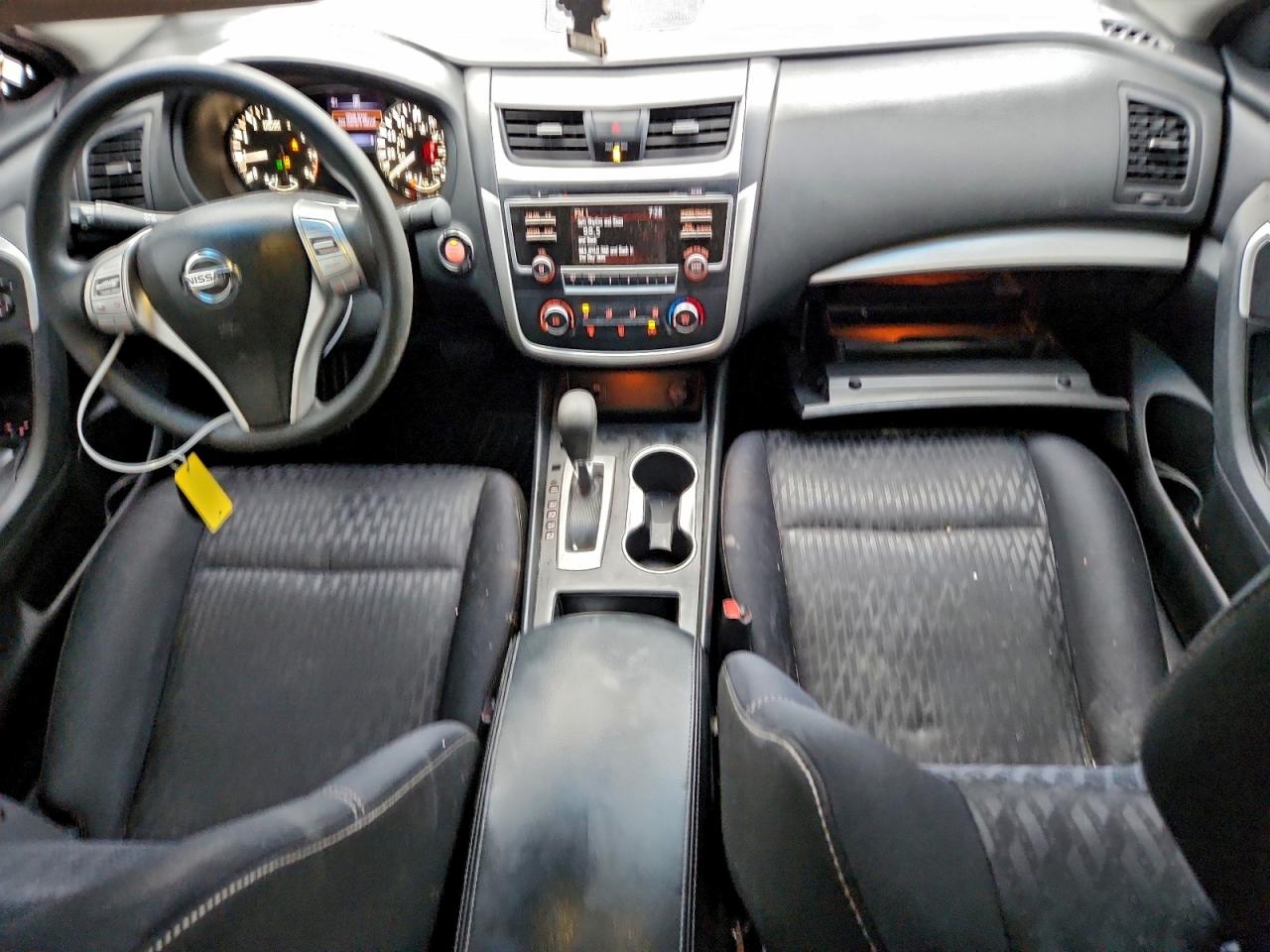 Nissan Altima 2.5 Image 12