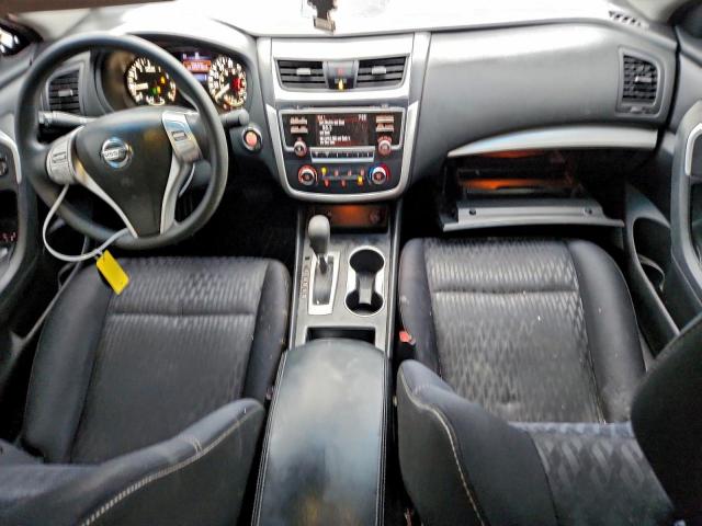 Nissan Altima 2.5 Image 12