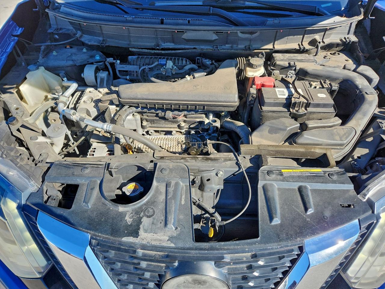 Nissan Rogue S Image 4