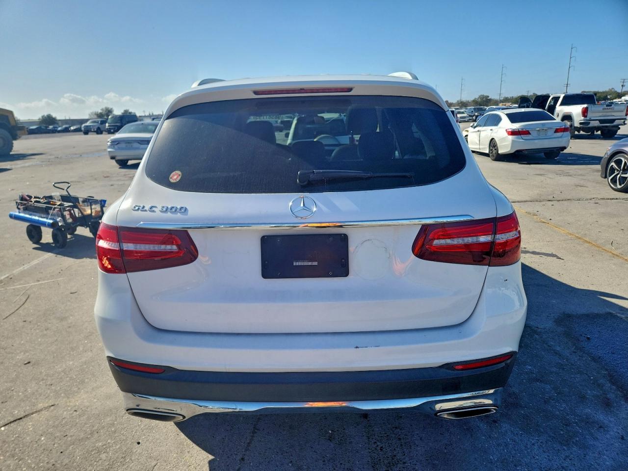 Mercedes-Benz GLC 300 Image 10