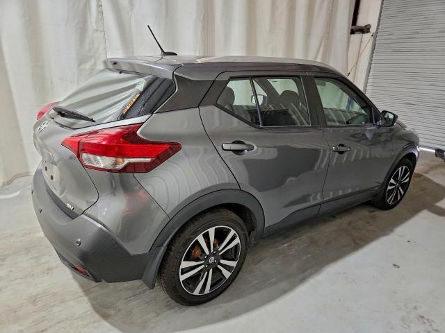 Nissan Kicks Sv Image 8