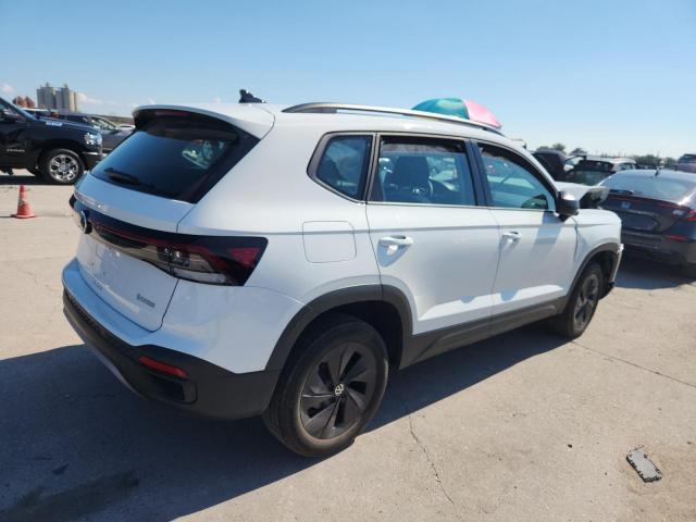 Volkswagen Taos S Image 4