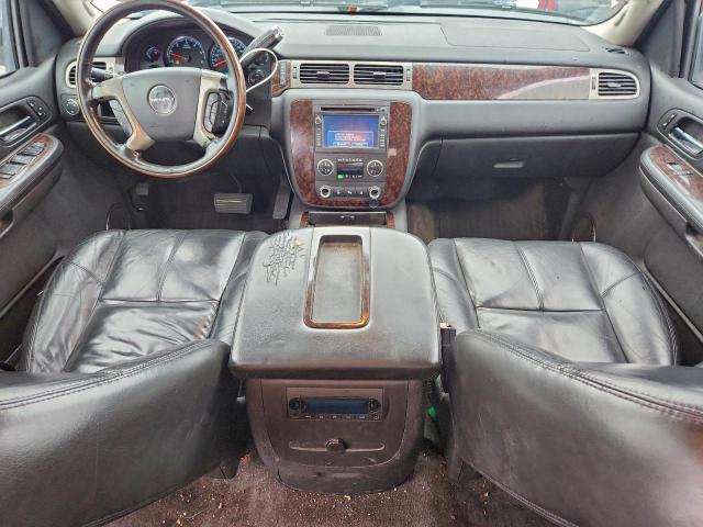 GMC Sierra K1500 Denali Image 5