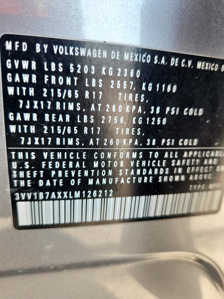 Volkswagen Tiguan S Image 2